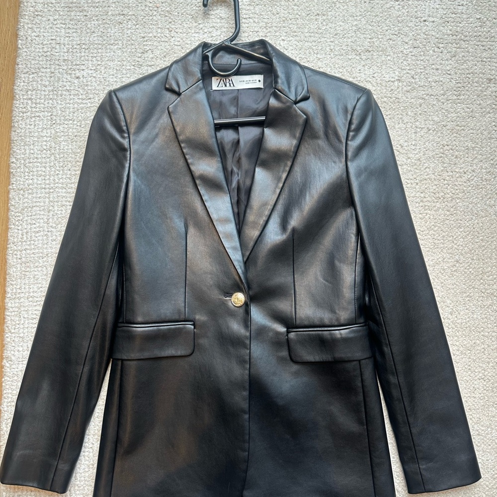 Zara Women's Black Leather Blazer Jacket